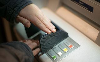 Сбербанк обзаводится Биткоин-терминалами