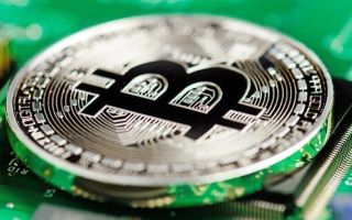 Биткоин кэш выигрывает у LTC: есть ли правда в прогнозах