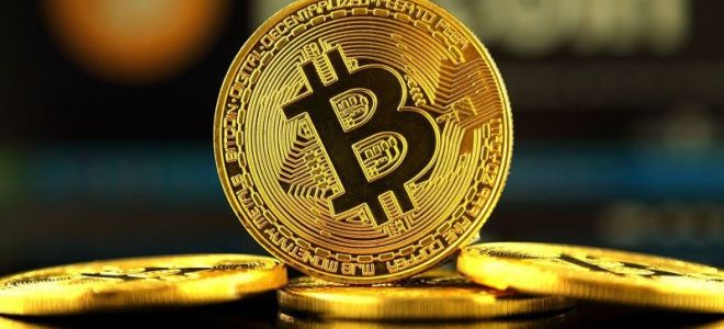 BTC должен преодолеть сопротивление, чтобы подняться выше 10 тыс. на биржах