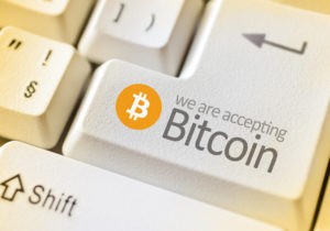 оплата биткоинами